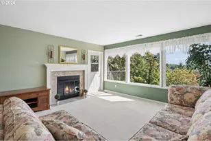 7557 N Edgewater Ave, Portland, OR 97203 - Photo 10