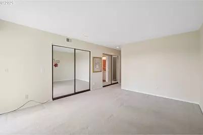 7557 N Edgewater Ave, Portland, OR 97203 - Photo 28