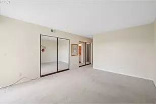 7557 N Edgewater Ave, Portland, OR 97203 - Photo 28