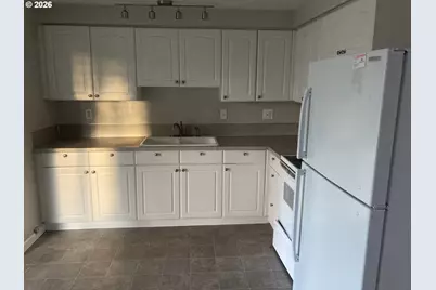 3960 Virginia Ave, Springfield, OR 97478 - Photo 14