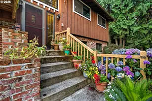 1006 Sandy Bend Rd, Castle Rock, WA 98611 - Photo 2