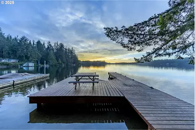 83694 Rio Rd, Florence, OR 97439 - Photo 38