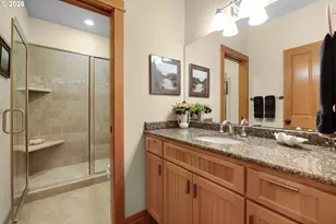 123 S Hemlock St, Cannon Beach, OR 97110 - Photo 38