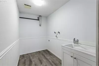 2106 SW Nye Ave, Pendleton, OR 97801 - Photo 32