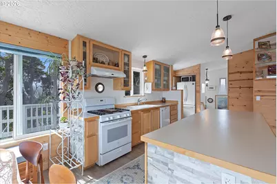 5970 El Mar Ct, Lincoln City, OR 97367 - Photo 6