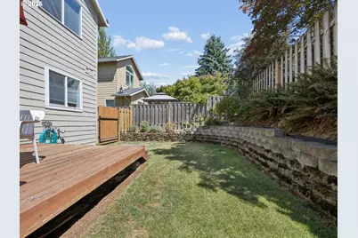 1384 SW 22nd Ter, Gresham, OR 97080 - Photo 22