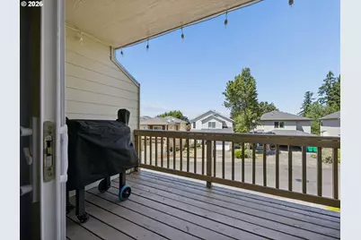 1384 SW 22nd Ter, Gresham, OR 97080 - Photo 12