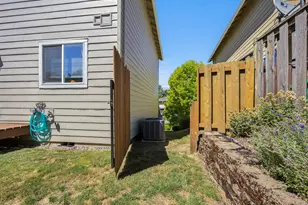 1384 SW 22nd Terrace, Gresham, OR 97080 - Photo 42