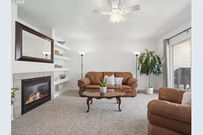 1384 SW 22nd Ter, Gresham, OR 97080 - Photo 6