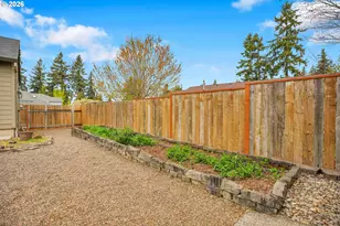 20040 Torrey Pines Dr, Oregon City, OR 97045 - Photo 28