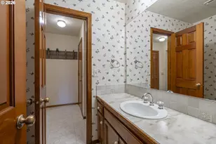 4161 Heavens Way S, Salem, OR 97302 - Photo 20