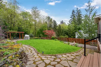 3327 SW Arnold Heights Ter, Portland, OR 97219 - Photo 36