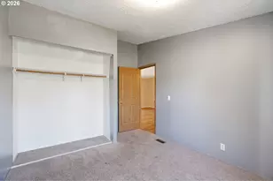 655 NE Burnett Rd, McMinnville, OR 97128 - Photo 34