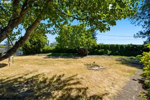 655 NE Burnett Rd, McMinnville, OR 97128 - Photo 42