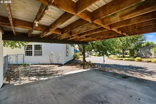 655 NE Burnett Rd, McMinnville, OR 97128 - Photo 4