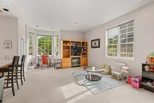 367 Spyglass Dr, Eugene, OR 97401 - Photo 18