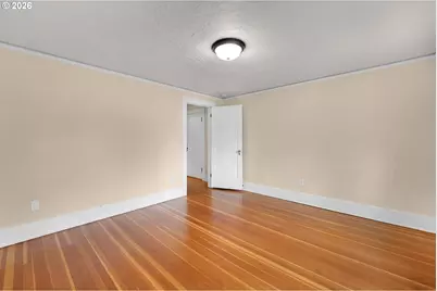 700 SE 61st Ave, Portland, OR 97215 - Photo 28