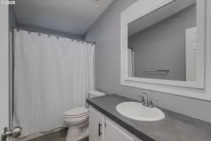 2000 Robins Lane SE, Salem, OR 97306 - Photo 20