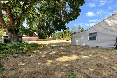 408 S Parkway Ave, Battle Ground, WA 98604 - Photo 26