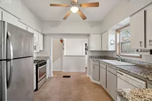 5325 N Montana Ave, Portland, OR 97217 - Photo 12