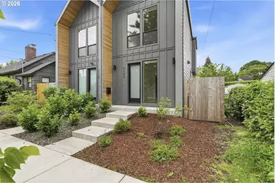 3122 N Hunt St, Portland, OR 97217 - Photo 1