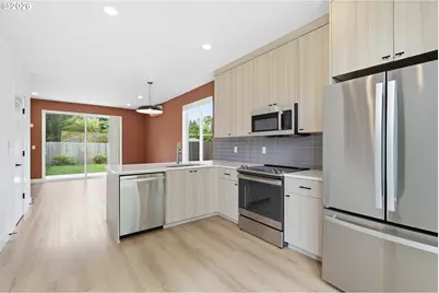 3122 N Hunt St, Portland, OR 97217 - Photo 6