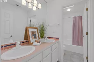 2250 River Heights Cir, West Linn, OR 97068 - Photo 32