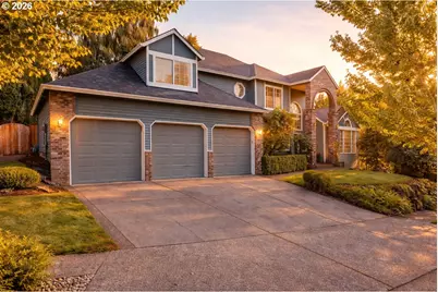 2250 River Heights Cir, West Linn, OR 97068 - Photo 1