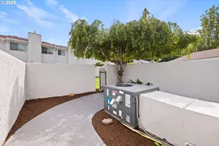 3240 NE 29th St, Gresham, OR 97030 - Photo 26