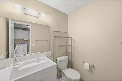 4828 SW 201st Ave, Beaverton, OR 97078 - Photo 40