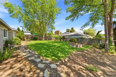 4828 SW 201st Ave, Beaverton, OR 97078 - Photo 42