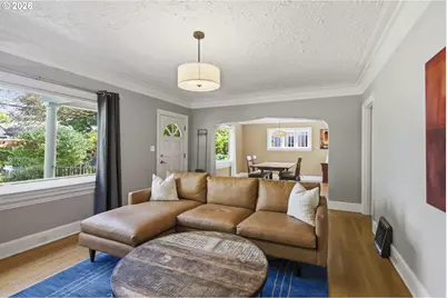 2154 N Webster St N, Portland, OR 97217 - Photo 6
