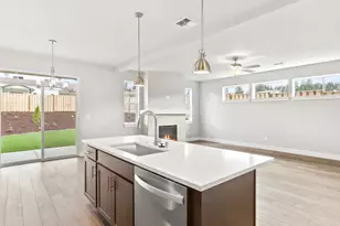 504 NE Trillium Dr, Estacada, OR 97023 - Photo 8