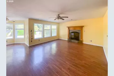 13417 Squire Dr, Oregon City, OR 97045 - Photo 6