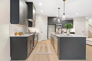 2915 NW 114th Terrace, Portland, OR 97229 - Photo 8