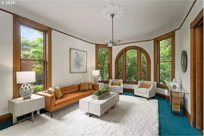 726 NW 22nd Ave, Portland, OR 97210 - Photo 12