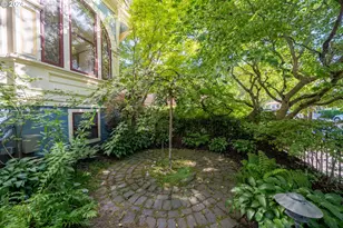 726 NW 22nd Ave, Portland, OR 97210 - Photo 42