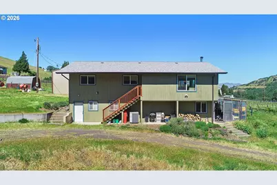 5073 Chenoweth Rd, The Dalles, OR 97058 - Photo 2