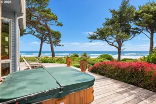 7088 NW Pacific Coast Hwy, Seal Rock, OR 97376 - Photo 6