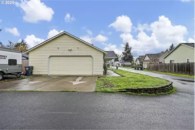 3785 Dove Ln, Eugene, OR 97402 - Photo 40