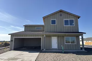 900 E Maple Brook Ave, Hermiston, OR 97838 - Photo 2