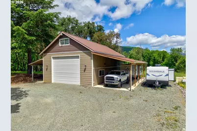 1631 Glenbrook Loop Rd, Riddle, OR 97469 - Photo 42