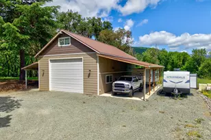 1631 Glenbrook Loop Rd, Riddle, OR 97469 - Photo 6