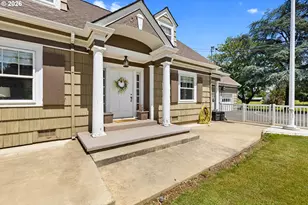 1631 Glenbrook Loop Rd, Riddle, OR 97469 - Photo 10
