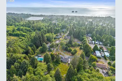 Victoria St, Rockaway Beach, OR 97136 - Photo 20