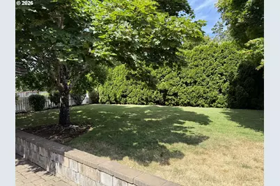 777 Eisenhower Dr NW, Salem, OR 97304 - Photo 26