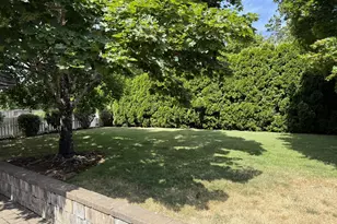 777 Eisenhower Dr NW, Salem, OR 97304 - Photo 26