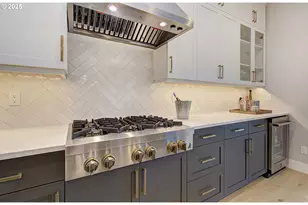 4856 N Elk Dr, Camas, WA 98607 - Photo 12