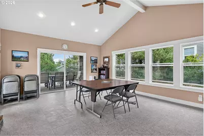 10258 SE Bristol Ct, Portland, OR 97086 - Photo 40