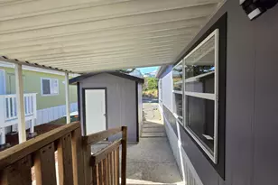 231 Owyhee Ln, Roseburg, OR 97471 - Photo 4